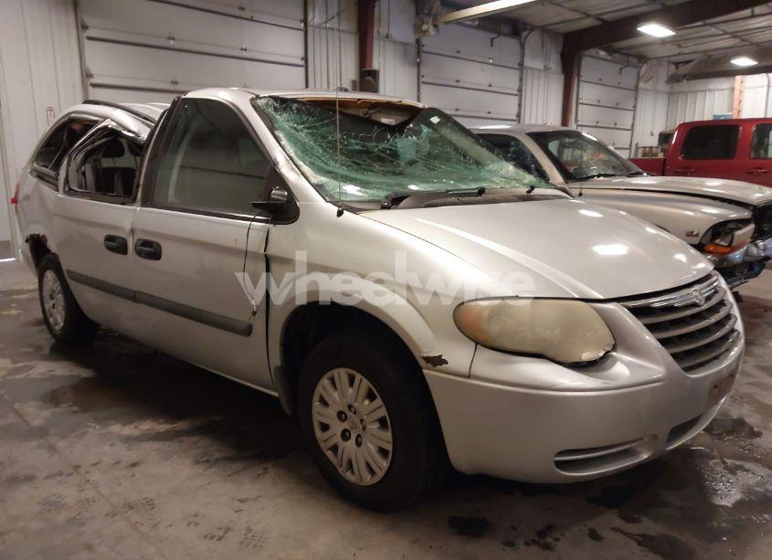 2007 Chrysler Town & COUNTRY LX (VIN 2A4GP44R27R267161) main photo