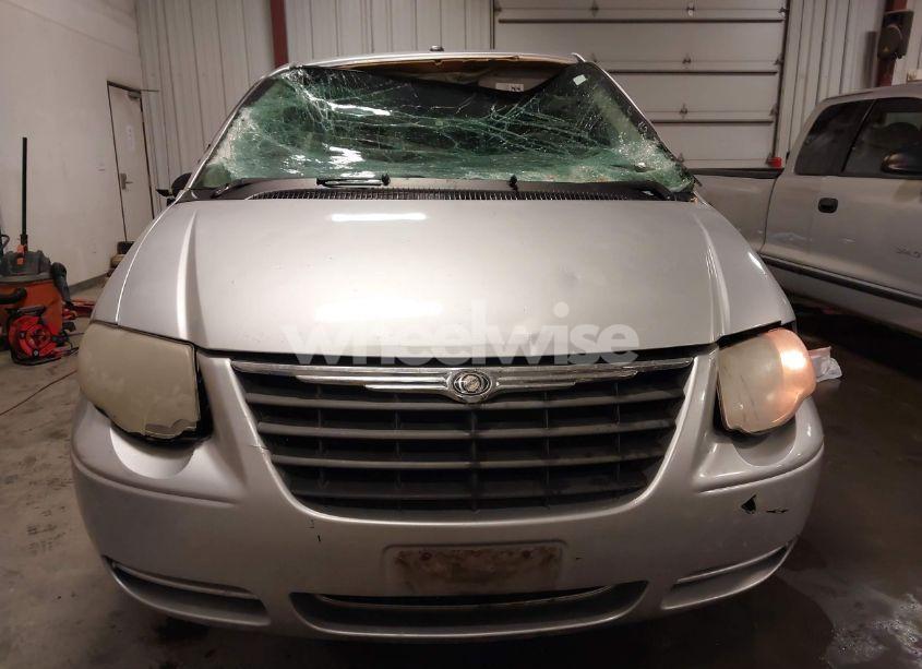 Photo 12 of 2007 Chrysler Town & COUNTRY LX (VIN 2A4GP44R27R267161)