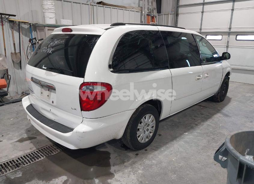 Photo 4 of 2007 Chrysler Town & COUNTRY LX (VIN 2A4GP44R37R139026)