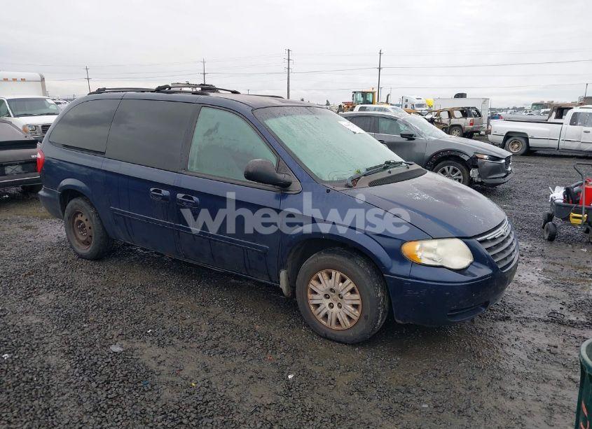 2006 Chrysler Town & COUNTRY LX (VIN 2A4GP44R46R800898) main photo
