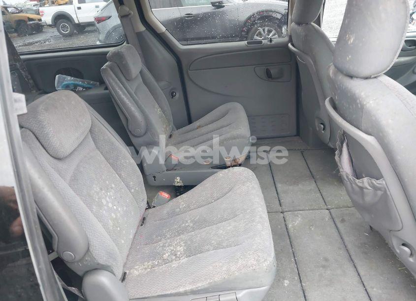 Photo 8 of 2006 Chrysler Town & COUNTRY LX (VIN 2A4GP44R46R800898)