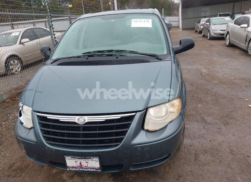 Photo 12 of 2007 Chrysler Town & COUNTRY LX (VIN 2A4GP44R57R304753)