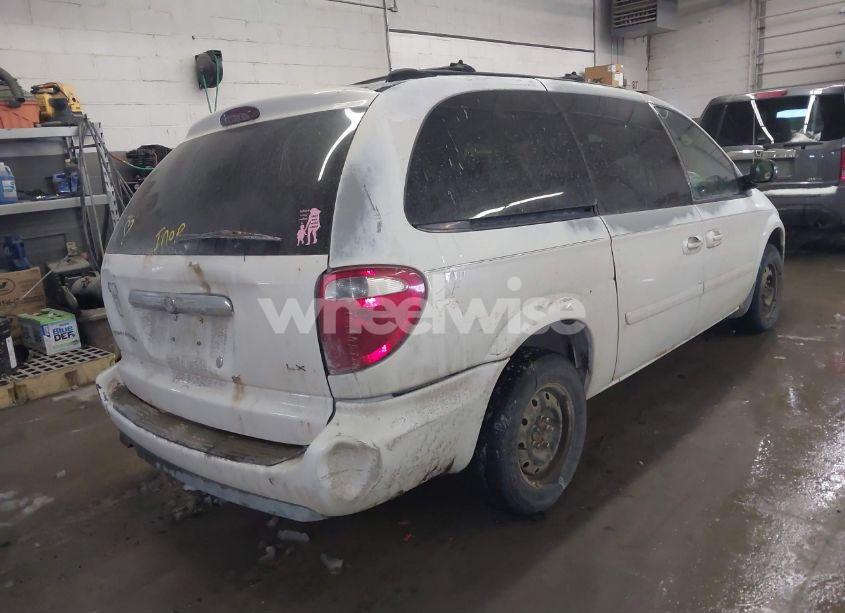 Photo 4 of 2006 Chrysler Town & COUNTRY LX (VIN 2A4GP44R76R622968)