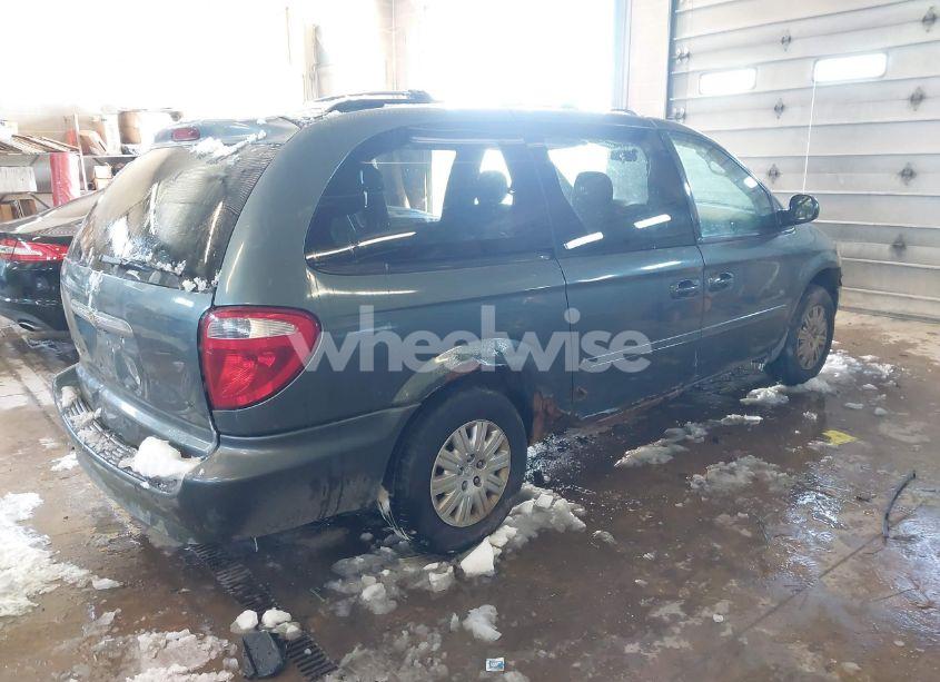 Photo 4 of 2006 Chrysler Town & COUNTRY LX (VIN 2A4GP44R86R794961)