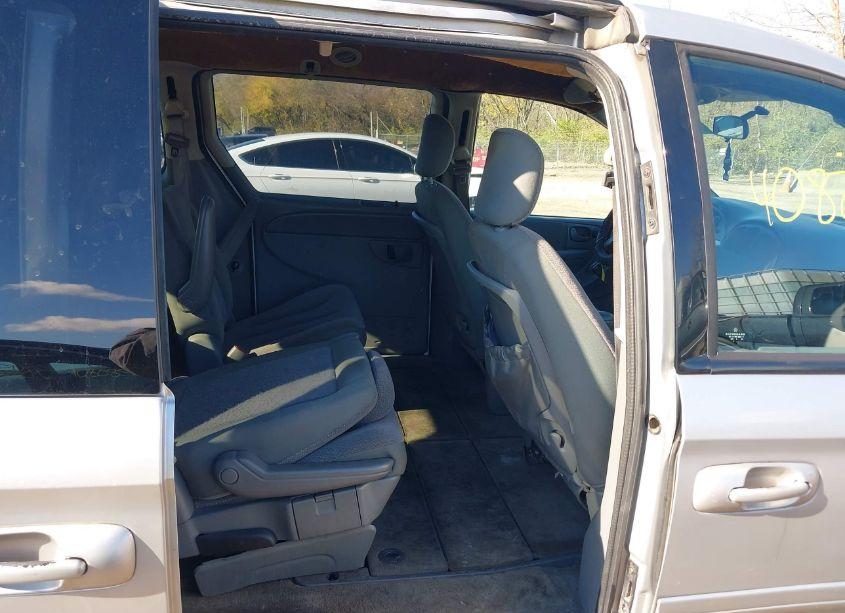 Photo 8 of 2007 Chrysler Town & COUNTRY LX (VIN 2A4GP44R97R133490)