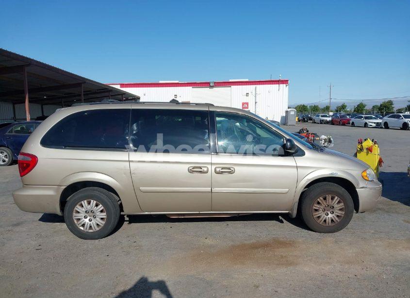 Photo 13 of 2006 Chrysler Town & COUNTRY LX (VIN 2A4GP44RX6R704158)
