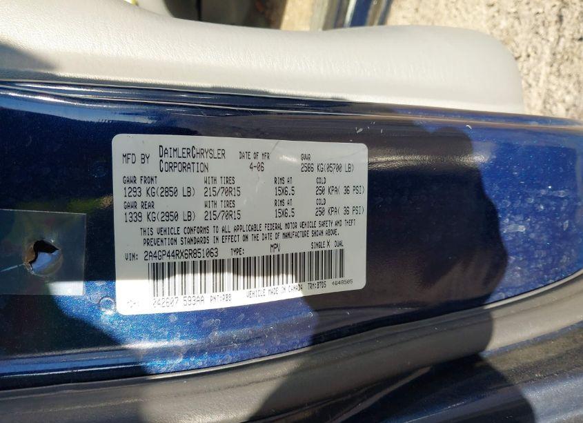 Photo 9 of 2006 Chrysler Town & COUNTRY LX (VIN 2A4GP44RX6R851063)