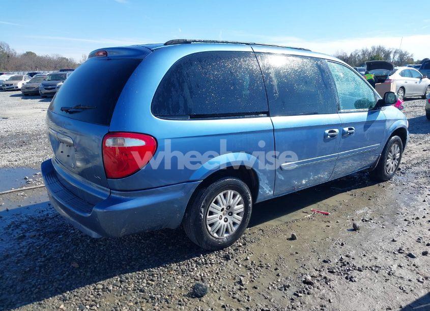 Photo 4 of 2007 Chrysler Town & COUNTRY LX (VIN 2A4GP44RX7R191530)