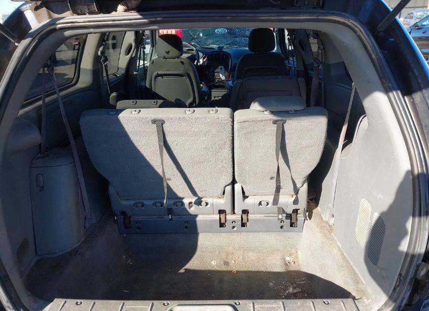 Photo 18 of 2007 Chrysler Town & COUNTRY LX (VIN 2A4GP44RX7R340941)