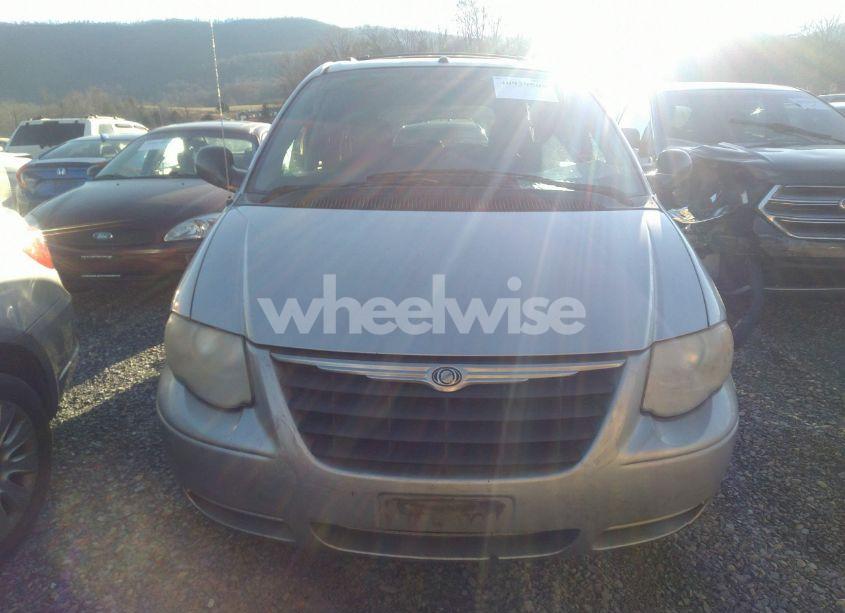 Photo 13 of 2006 Chrysler Town & COUNTRY TOURING (VIN 2A4GP54L06R845287)