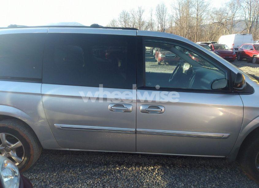 Photo 14 of 2006 Chrysler Town & COUNTRY TOURING (VIN 2A4GP54L06R845287)