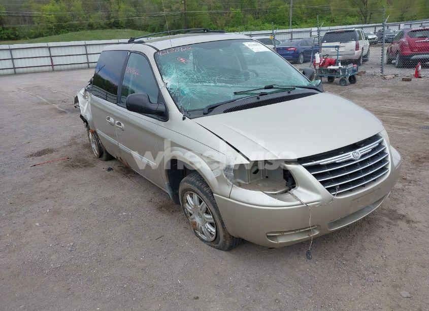 2006 Chrysler Town & COUNTRY TOURING (VIN 2A4GP54L16R616990) main photo