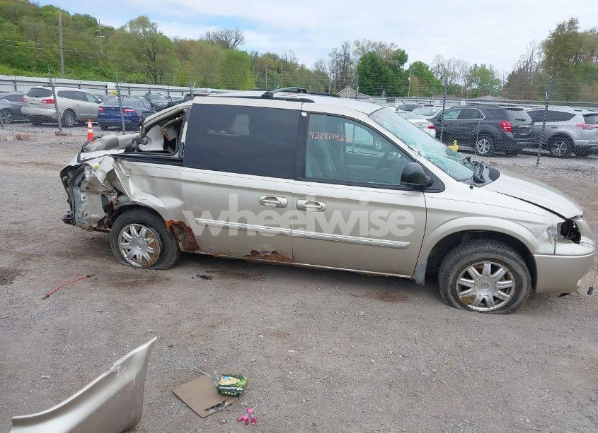 Photo 13 of 2006 Chrysler Town & COUNTRY TOURING (VIN 2A4GP54L16R616990)