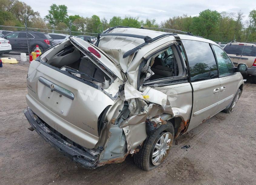 Photo 6 of 2006 Chrysler Town & COUNTRY TOURING (VIN 2A4GP54L16R616990)