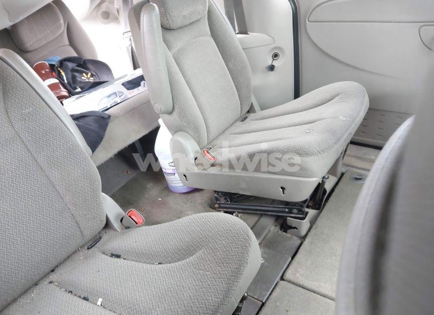 Photo 8 of 2006 Chrysler Town & COUNTRY TOURING (VIN 2A4GP54L16R616990)