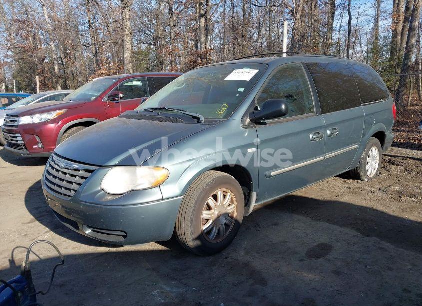 Photo 2 of 2006 Chrysler Town & COUNTRY TOURING (VIN 2A4GP54L16R701909)