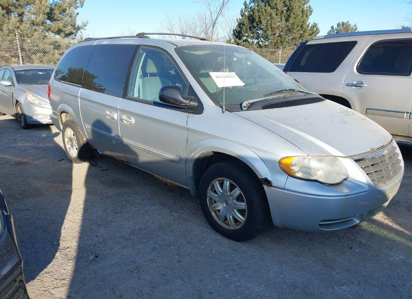 2006 Chrysler Town & COUNTRY TOURING (VIN 2A4GP54L16R795158) main photo