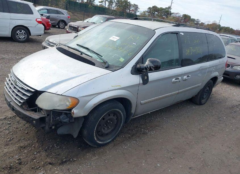 Photo 2 of 2006 Chrysler Town & COUNTRY TOURING (VIN 2A4GP54L16R795211)