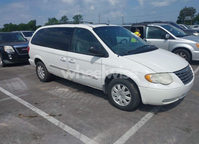 2006 Chrysler Town & COUNTRY TOURING (VIN 2A4GP54L26R808743) main photo