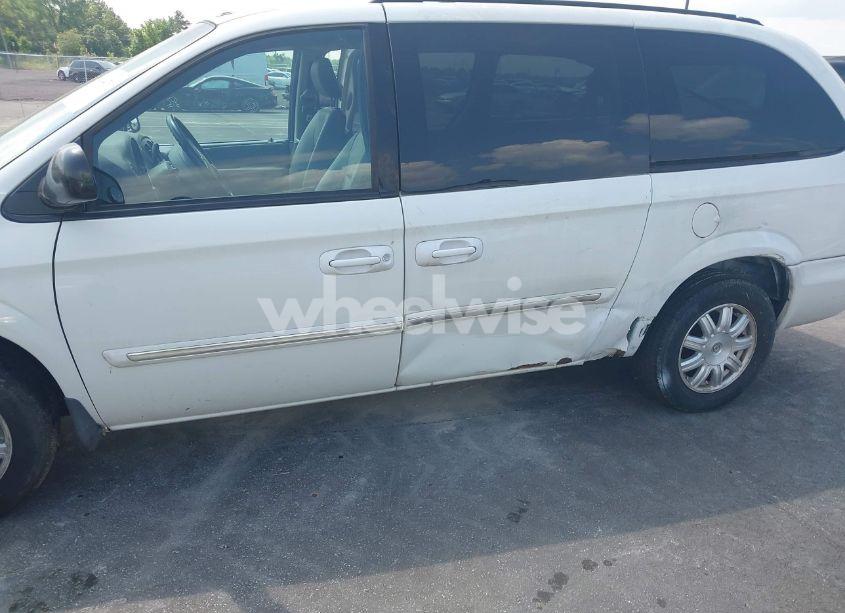 Photo 6 of 2006 Chrysler Town & COUNTRY TOURING (VIN 2A4GP54L26R808743)