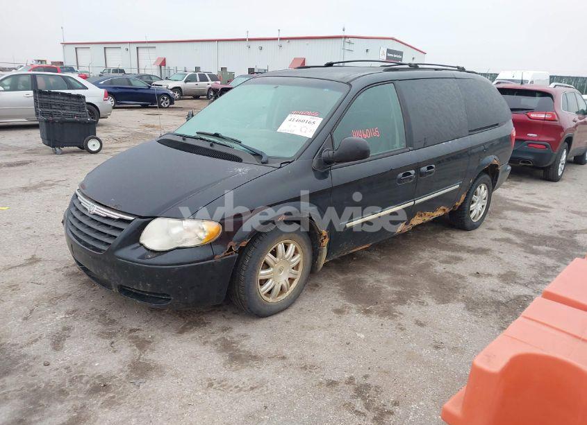 Photo 2 of 2006 Chrysler Town & COUNTRY TOURING (VIN 2A4GP54L26R919518)