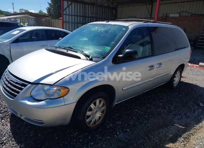Photo 2 of 2006 Chrysler Town & COUNTRY TOURING (VIN 2A4GP54L36R820920)