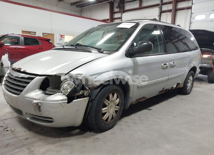 Photo 6 of 2006 Chrysler Town & COUNTRY TOURING (VIN 2A4GP54L46R712449)