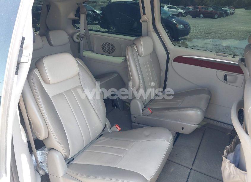 Photo 8 of 2007 Chrysler Town & COUNTRY TOURING (VIN 2A4GP54L47R175647)