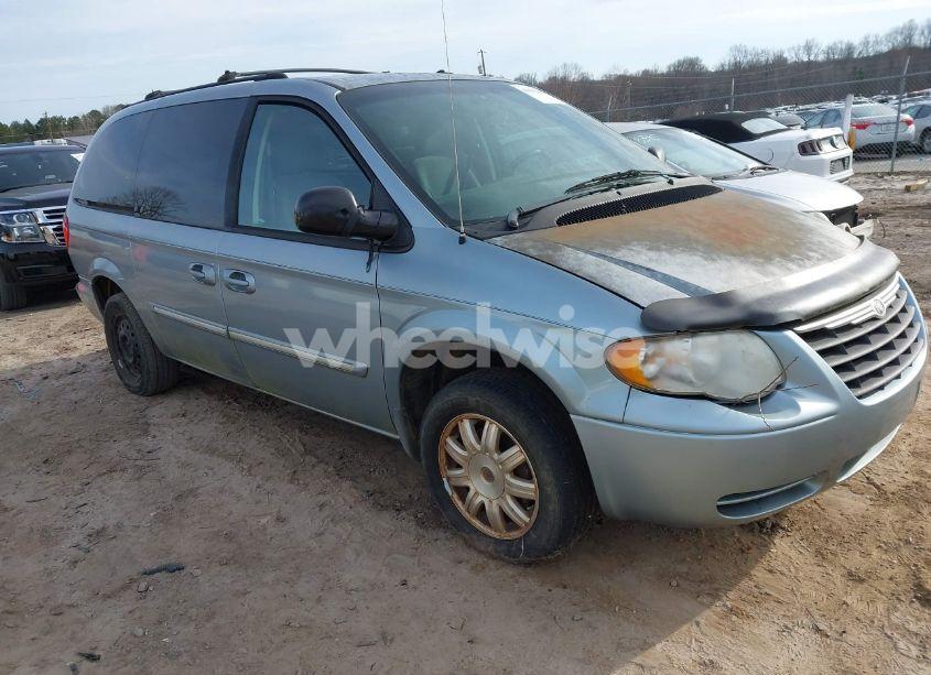 2006 Chrysler Town & COUNTRY TOURING (VIN 2A4GP54L56R651824) main photo