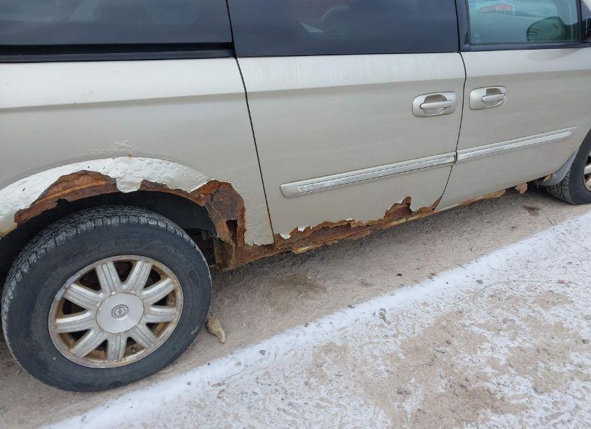 Photo 13 of 2006 Chrysler Town & COUNTRY TOURING (VIN 2A4GP54L56R878141)