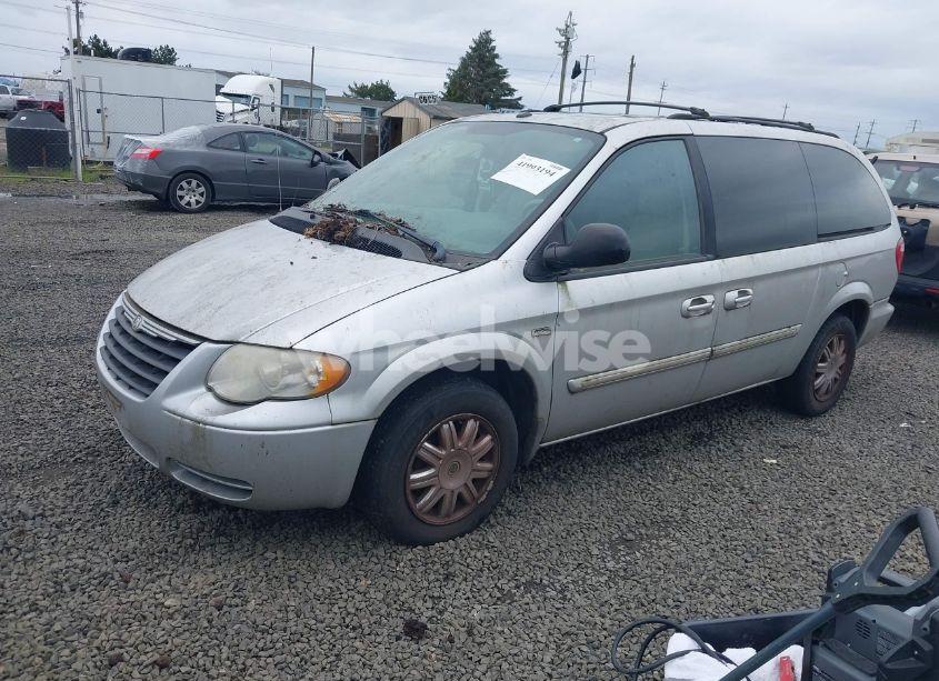 Photo 2 of 2007 Chrysler Town & COUNTRY TOURING (VIN 2A4GP54L57R152443)