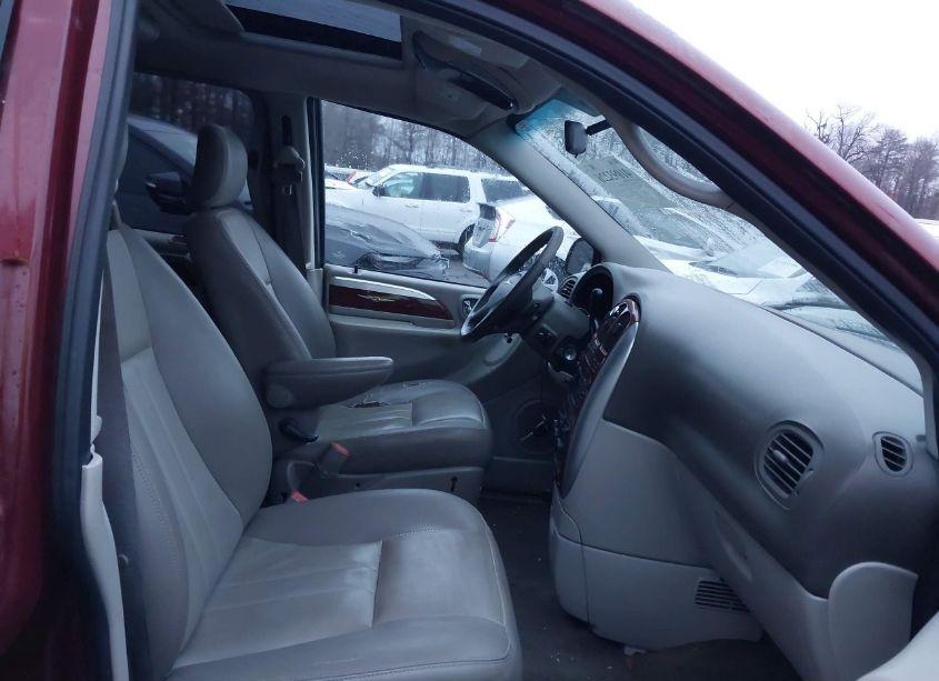 Photo 5 of 2007 Chrysler Town & COUNTRY TOURING (VIN 2A4GP54L57R153155)
