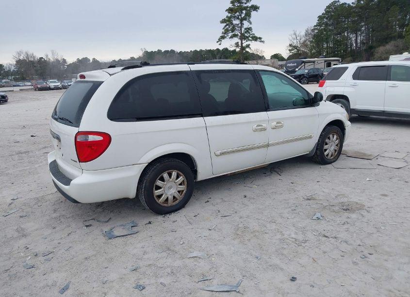 Photo 4 of 2006 Chrysler Town & COUNTRY TOURING (VIN 2A4GP54L66R721833)