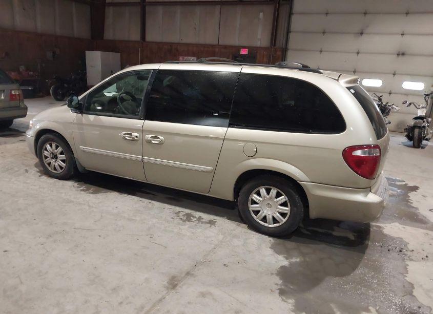Photo 3 of 2006 Chrysler Town & COUNTRY TOURING (VIN 2A4GP54L66R826694)