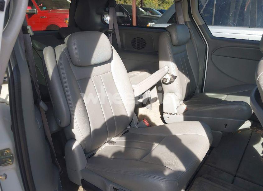 Photo 8 of 2006 Chrysler Town & COUNTRY TOURING (VIN 2A4GP54L66R849652)