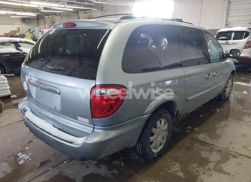 Photo 4 of 2006 Chrysler Town & COUNTRY TOURING (VIN 2A4GP54L66R887821)