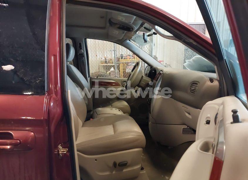 Photo 5 of 2007 Chrysler Town & COUNTRY TOURING (VIN 2A4GP54L67R153147)