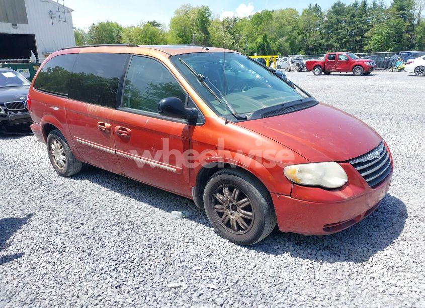 2006 Chrysler Town & COUNTRY TOURING (VIN 2A4GP54L76R688230) main photo