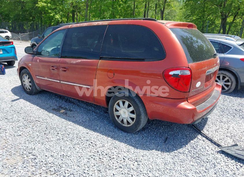 Photo 3 of 2006 Chrysler Town & COUNTRY TOURING (VIN 2A4GP54L76R688230)
