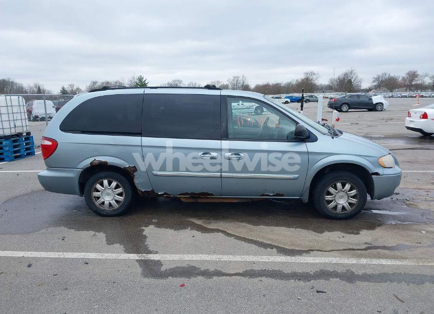 Photo 13 of 2006 Chrysler Town & COUNTRY TOURING (VIN 2A4GP54L76R871014)