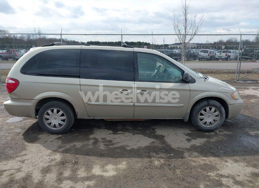 Photo 13 of 2006 Chrysler Town & COUNTRY TOURING (VIN 2A4GP54L86R888680)