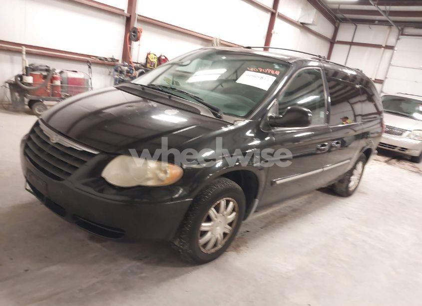 Photo 2 of 2007 Chrysler Town & COUNTRY TOURING (VIN 2A4GP54L87R136852)