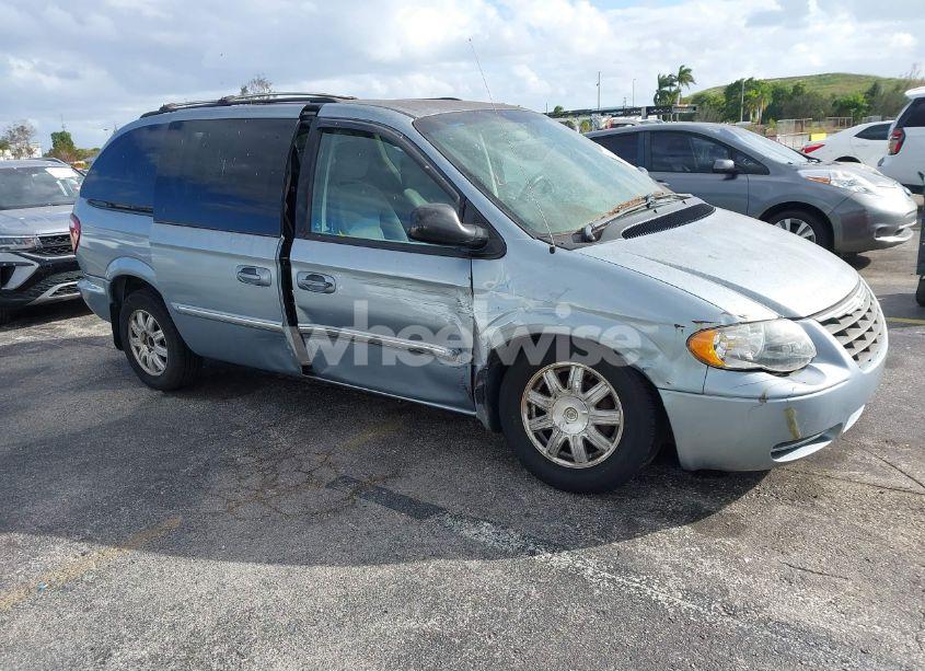 2006 Chrysler Town & COUNTRY TOURING (VIN 2A4GP54L96R910072) main photo