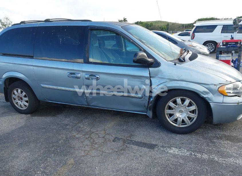 Photo 6 of 2006 Chrysler Town & COUNTRY TOURING (VIN 2A4GP54L96R910072)