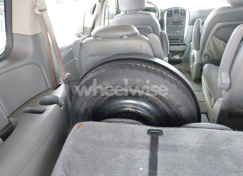 Photo 12 of 2006 Chrysler Town & COUNTRY TOURING (VIN 2A4GP54L96R910962)