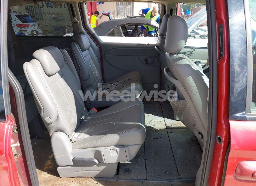 Photo 8 of 2006 Chrysler Town & COUNTRY TOURING (VIN 2A4GP54L96R910962)