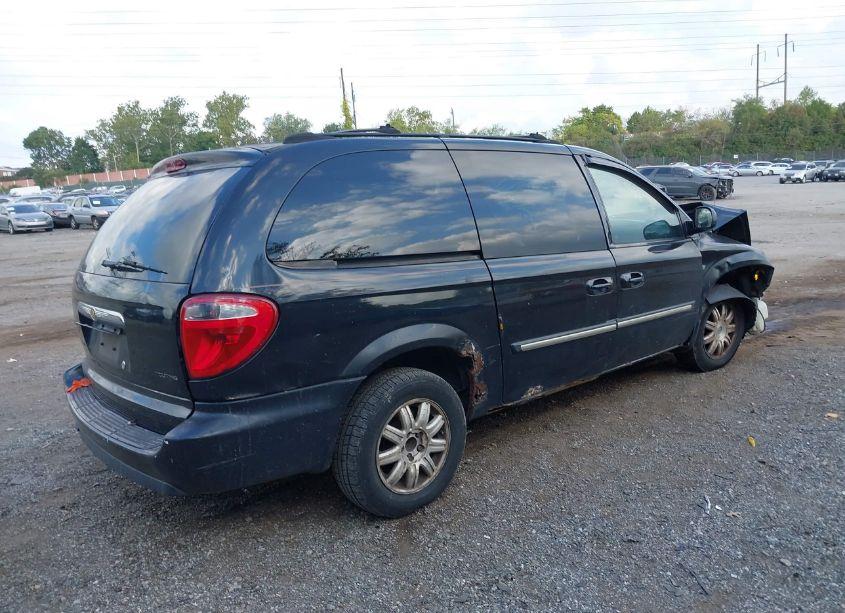 Photo 4 of 2006 Chrysler Town & COUNTRY TOURING (VIN 2A4GP54LX6R663385)