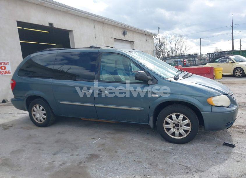 Photo 13 of 2006 Chrysler Town & COUNTRY TOURING (VIN 2A4GP54LX6R693048)