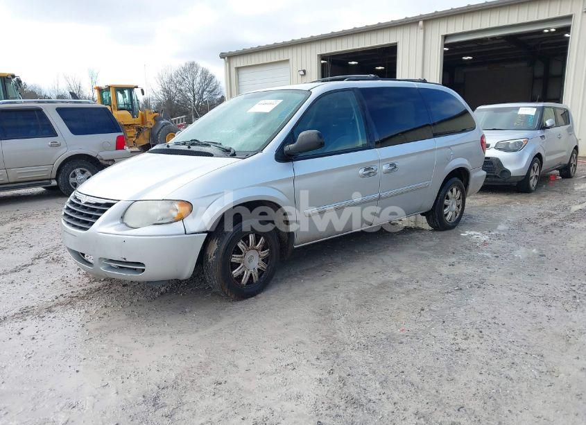 Photo 2 of 2006 Chrysler Town & COUNTRY TOURING (VIN 2A4GP54LX6R859617)
