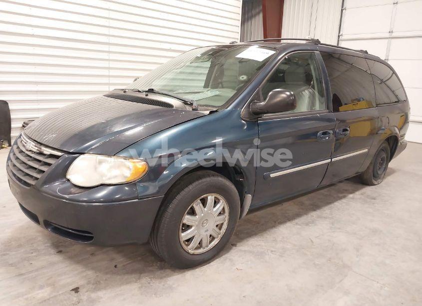 Photo 2 of 2007 Chrysler Town & COUNTRY TOURING (VIN 2A4GP54LX7R123648)